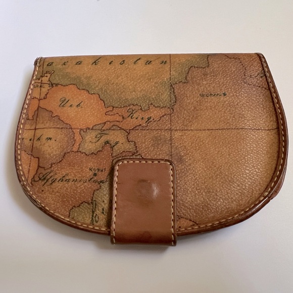 Alviero Martini Leather Geo Wallet - 1A Prima Classe